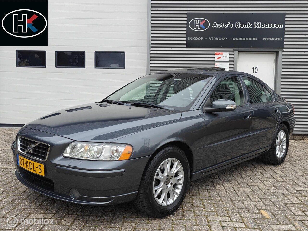 Volvo S60 - 2.4 5-cil. 140pk H5 Drivers Edition Volleder Trekh - AutoWereld.nl