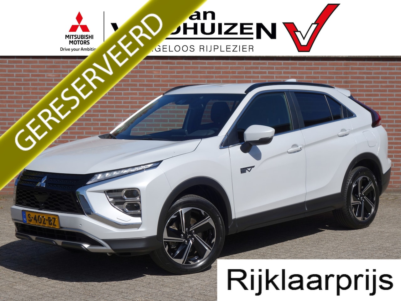 Mitsubishi Eclipse Cross - 2.4 PHEV Intense+ | trekhaak - AutoWereld.nl