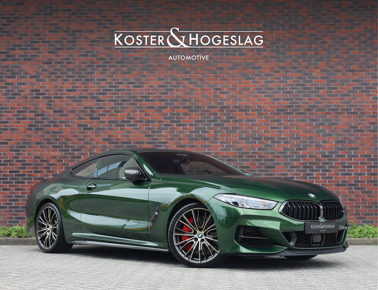 BMW 8-serie - M850i xDrive | San Remo Groen - Vol! - AutoWereld.nl