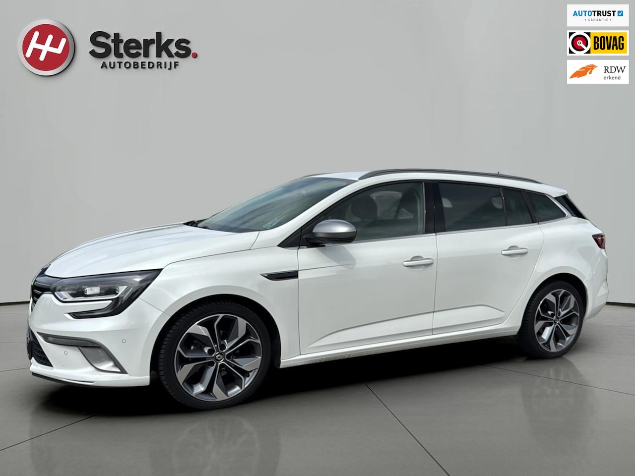 Renault Mégane Estate - 1.2 TCe GT-Line 85724 KM LEDER ALCANTARA CAMERA HEAD UP - AutoWereld.nl