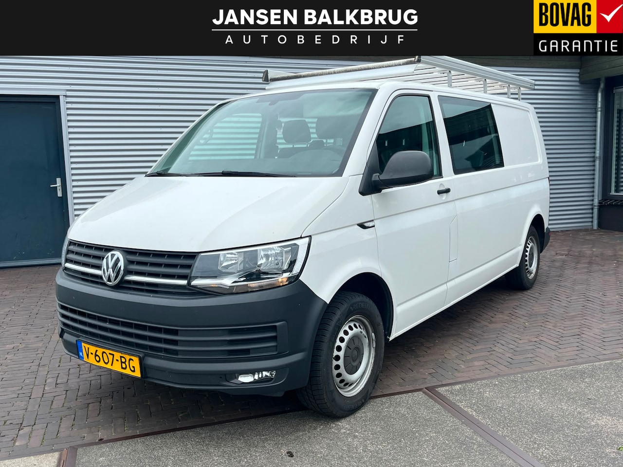 Volkswagen Transporter - 2.0 TDI L2H1 DC Comfortline 2.0 TDI L2H1 DC Comfortline - AutoWereld.nl