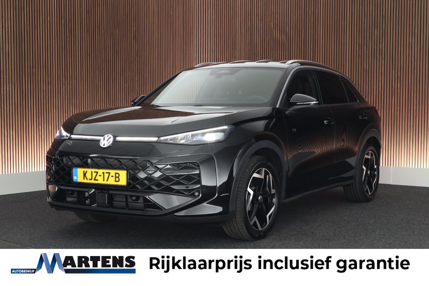 Volkswagen T-Roc - 1.5 eTSI 150pk DSG R-Line First Edition Trekhaak Camera Stoelverwarming Adaptive cruise - AutoWereld.nl