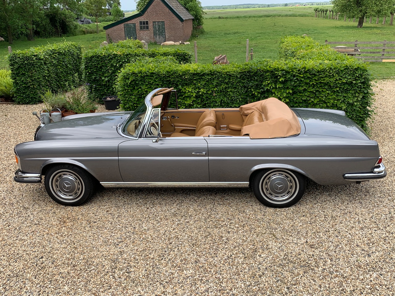 Mercedes-Benz 200-serie - 280SE 1968 Automatic Perfect laatste 26 jaar één eigenaar - AutoWereld.nl