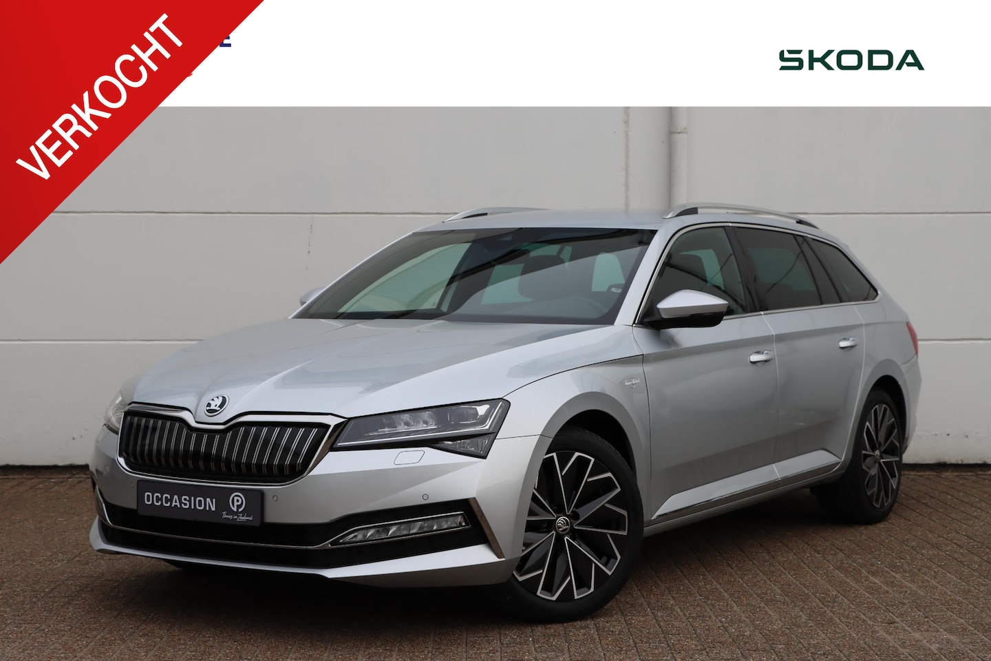 Skoda Superb Combi - 1.4 TSI Laurin & Klement 218pk DSG6 - AutoWereld.nl