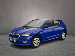 Skoda Fabia - Selection 1.0 TSI 95pk Cruise control, Airco, LED koplampen, Parkeersensor achter, App con