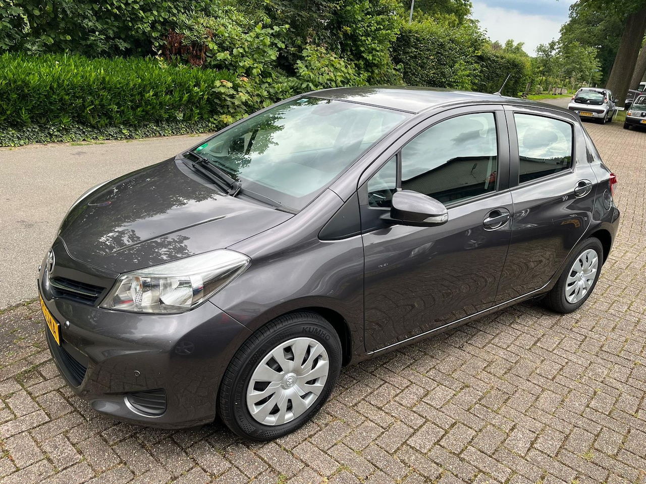 Toyota Yaris - 1.3 16v VVT-i 99pk 5D LIFE - AutoWereld.nl