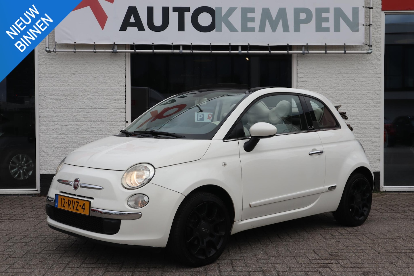 Fiat 500 - CABRIO 1.2 LOUNGE AUTOMAAT|AIRCO|GOED ONDERHOUDEN - AutoWereld.nl