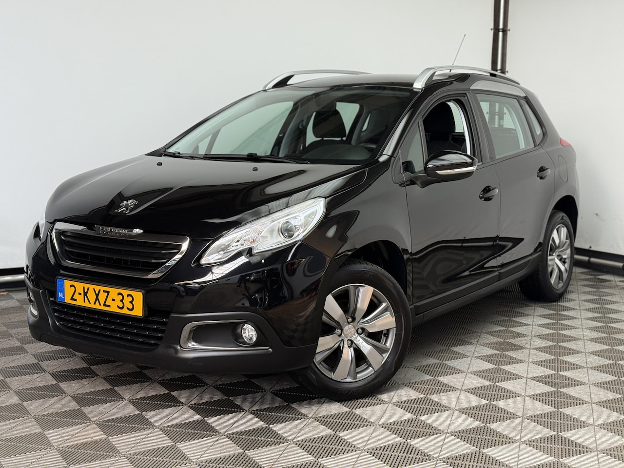 Peugeot 2008 - 1.2 VTi Active Navi Airco 1e Eigenaar - AutoWereld.nl