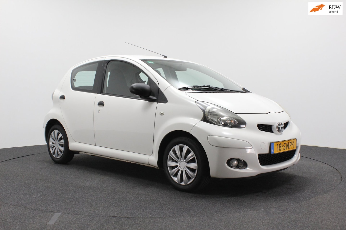 Toyota Aygo - 1.0-12V Now | Airco | Goed onderhouden | APK 07-2027 - AutoWereld.nl