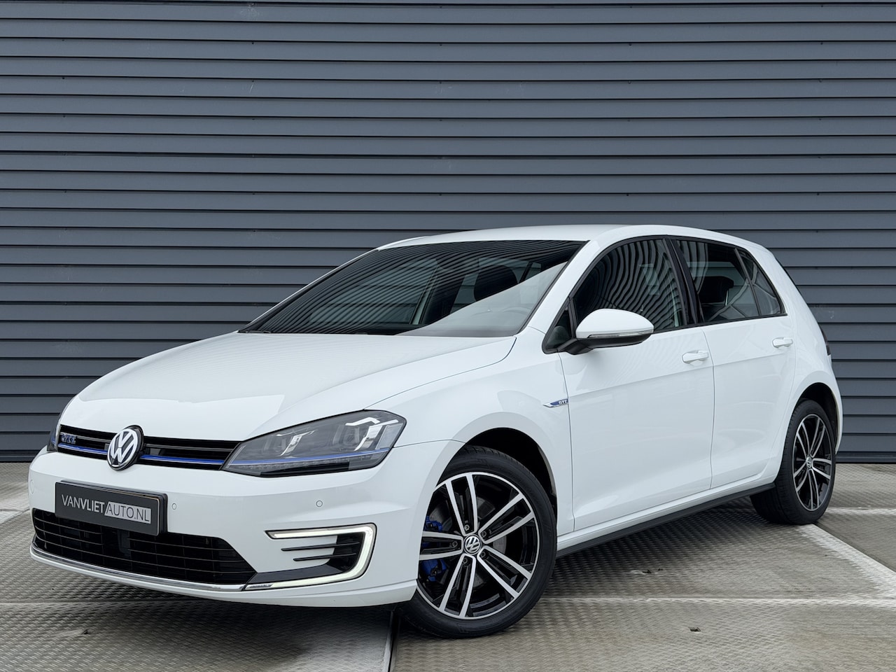 Volkswagen Golf - 1.4 TSI GTE 1.4 TSI GTE - AutoWereld.nl