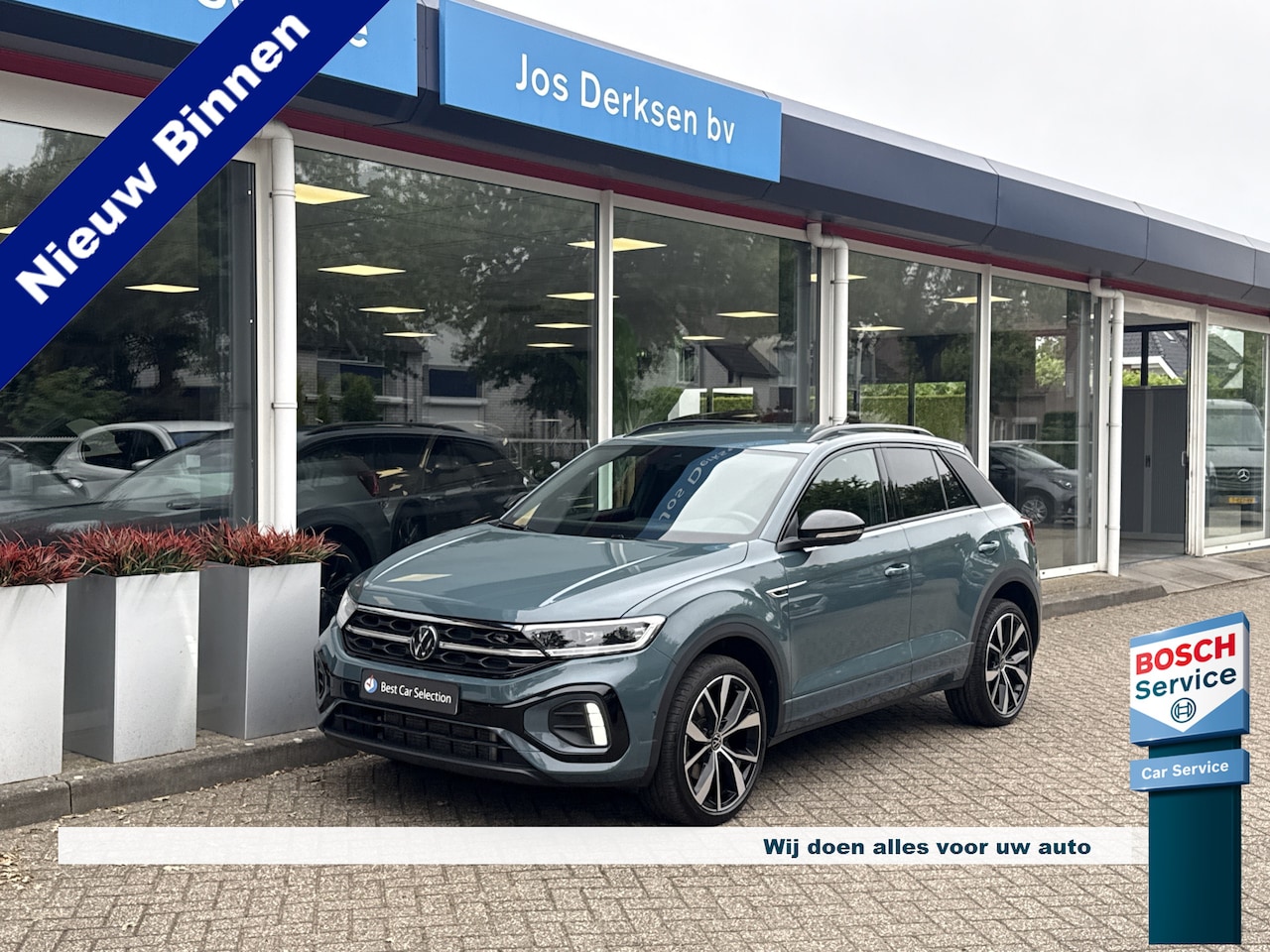 Volkswagen T-Roc - 1.5 TSI 150pk R-Line Black Style DSG - CarPlay | Camera | IQ.Light | Stoelverw. | Afn. tre - AutoWereld.nl