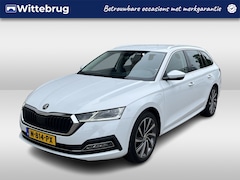 Skoda Octavia Combi - 1.4 TSI iV PHEV Business / AUTOMAAT/ ACC/ PARK.SENSOREN V+A/ CAMERA/ STOELVERWARMING/ KEYL