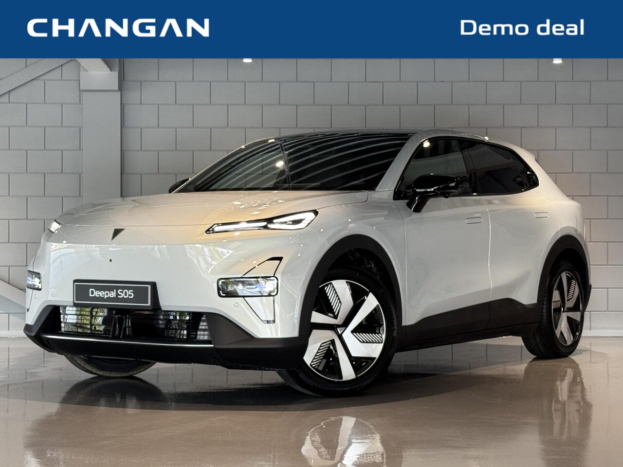 Changan Deepal S05 - Max 68.8 kWh | DEMODEAL | 272PK | Head-Up | Pano - AutoWereld.nl