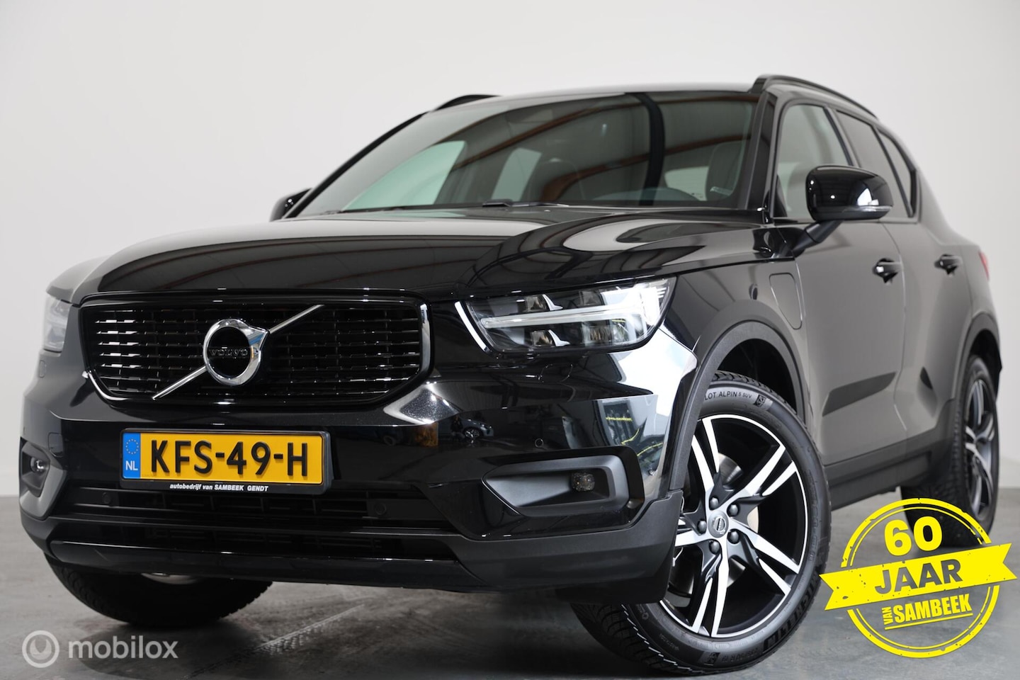Volvo XC40 - 1.5 T5 R-Design - Camera - Adaptieve Cruise - Navi - AutoWereld.nl