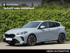 BMW 1-serie - 120 | M-Pro | Sport rem rood | Panorama | Harman/kardon | Getint glas | Camera