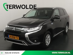 Mitsubishi Outlander - 2.4 PHEV Pure | Parkeercamera | Apple Carplay/Android Auto | Stoelverw. |
