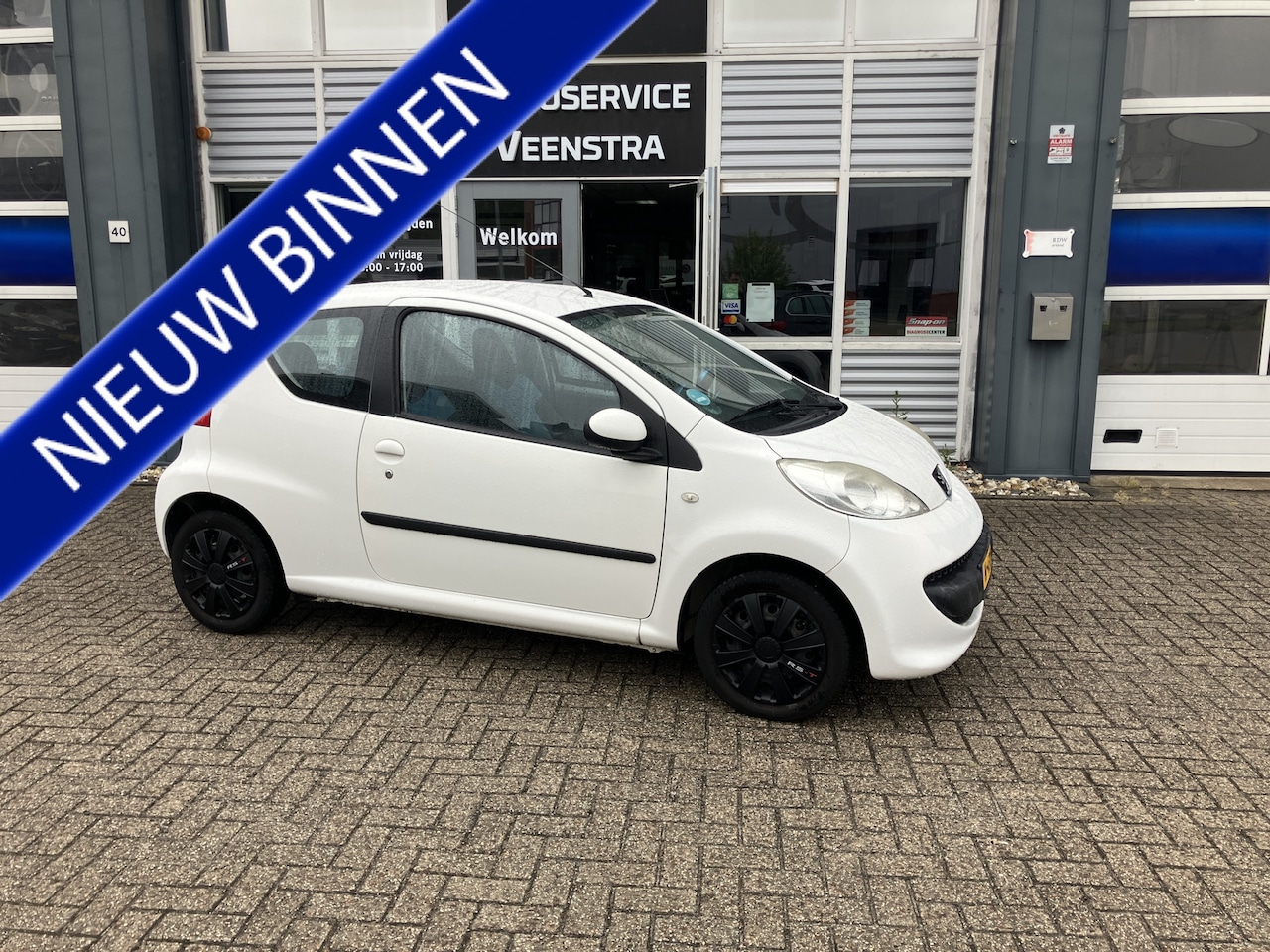 Peugeot 107 - 1.0-12V met Airconditioning. Geleverd met Nw APK. 123000 Km - AutoWereld.nl