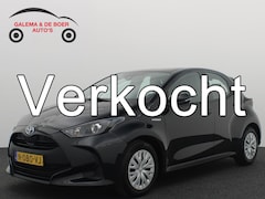 Toyota Yaris - 1.5 Hybrid Active CAMERA / CARPLAY / NAVI / CLIMA / BLUETOOTH / ACC / NL-AUTO