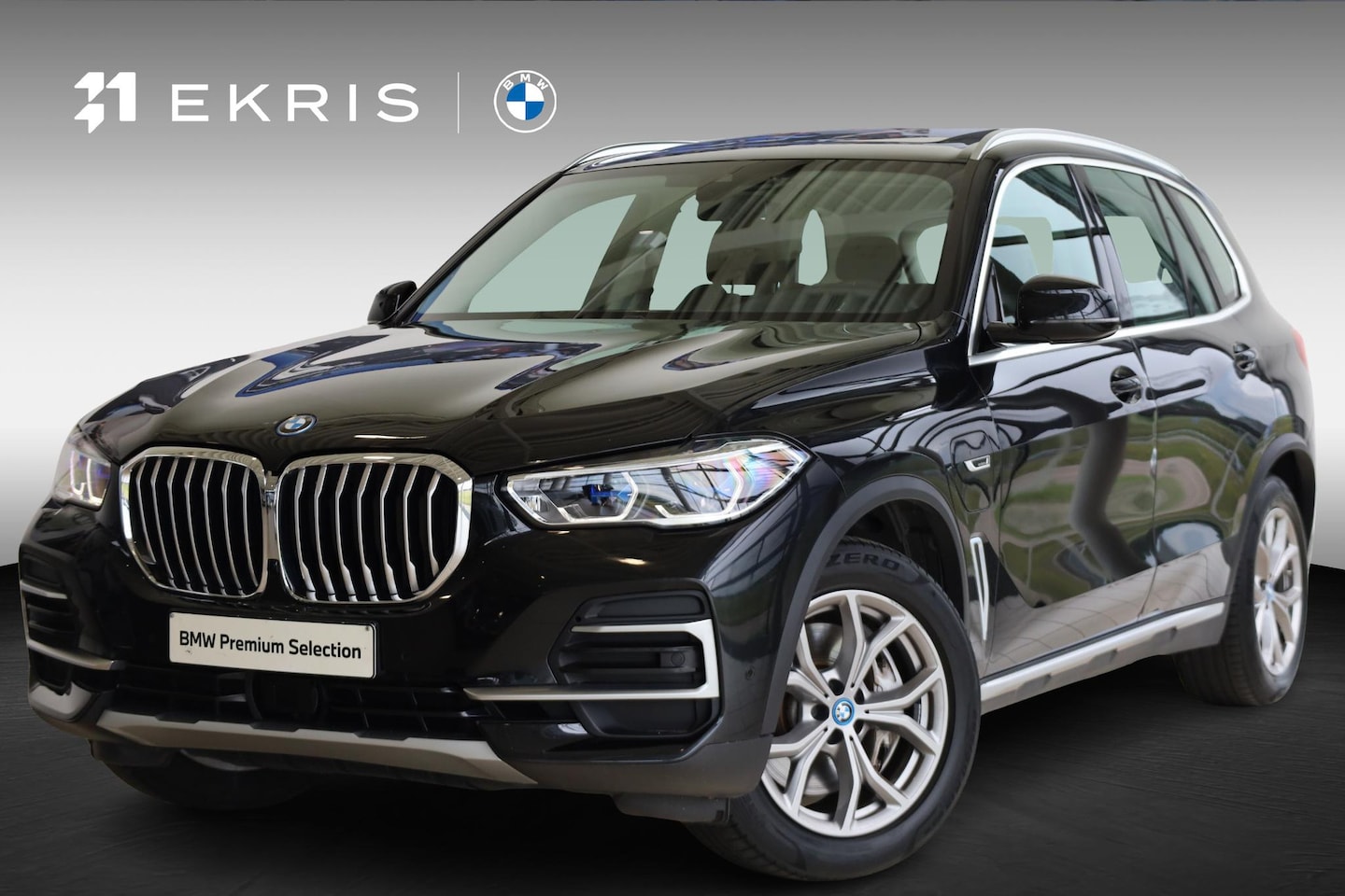 BMW X5 - xDrive45e | xLine | Head-Up Display | Panorama Dak | Achteruitrijcamera - AutoWereld.nl