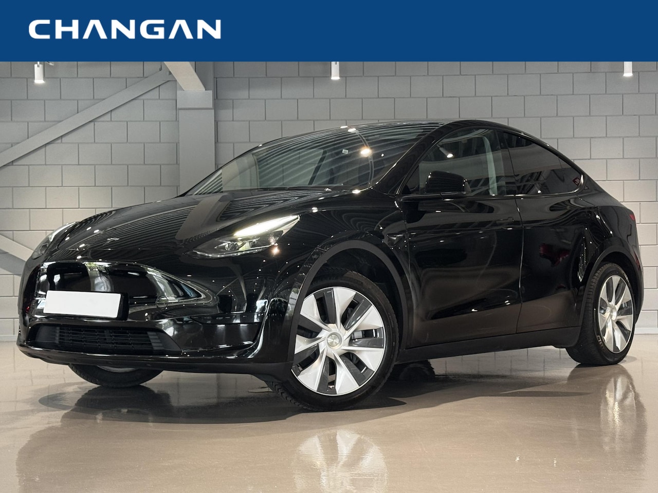 Tesla Model Y - RWD 60 kWh | SOH 94% | Trekhaak | Pano - AutoWereld.nl