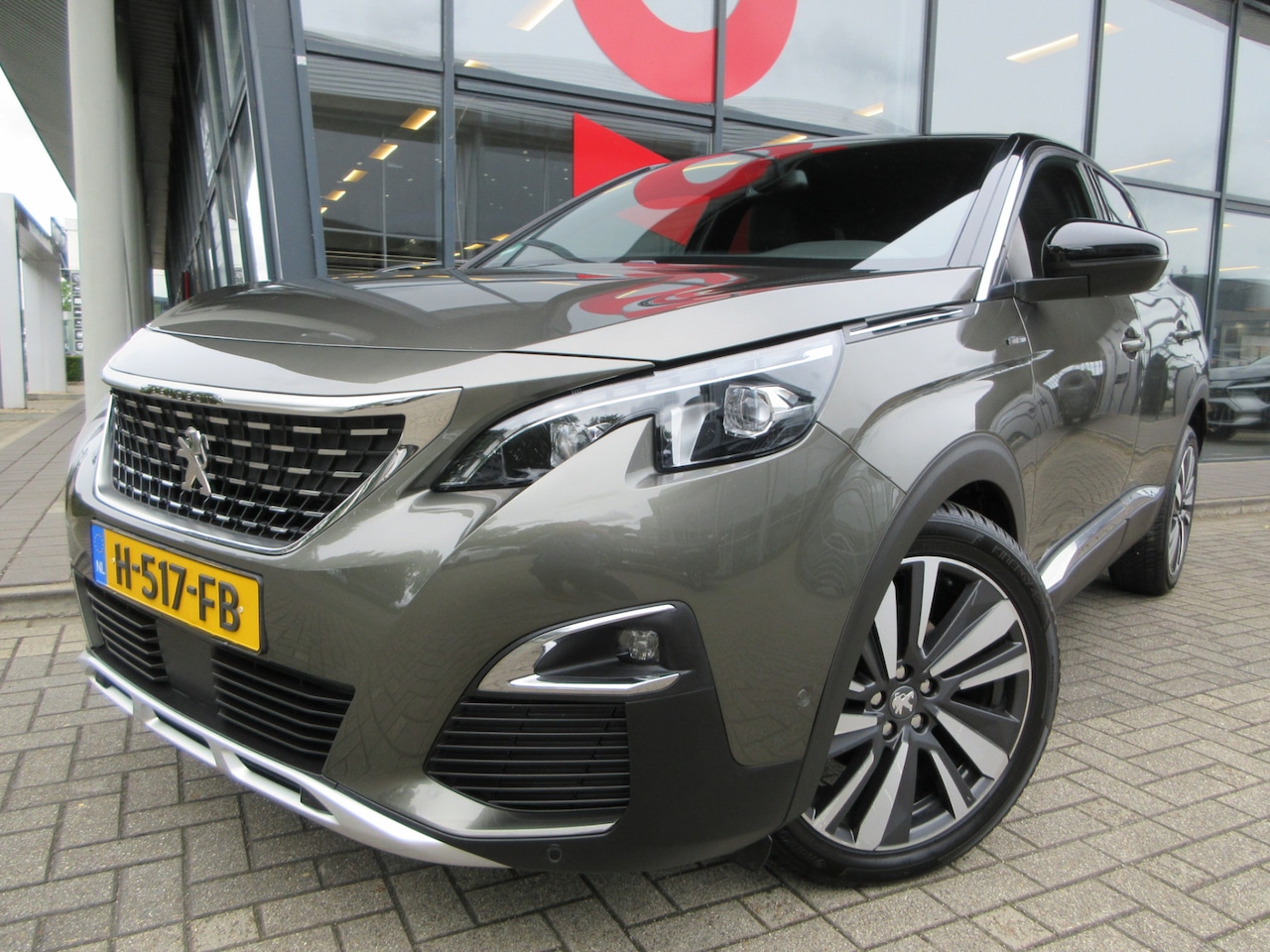 Peugeot 3008 - 1.2 PureTech GT Line | 1E EIGENAAR | NAVIGATIE | CAMERA ACHTER | APPLE CARPLAY | ANDROID A - AutoWereld.nl