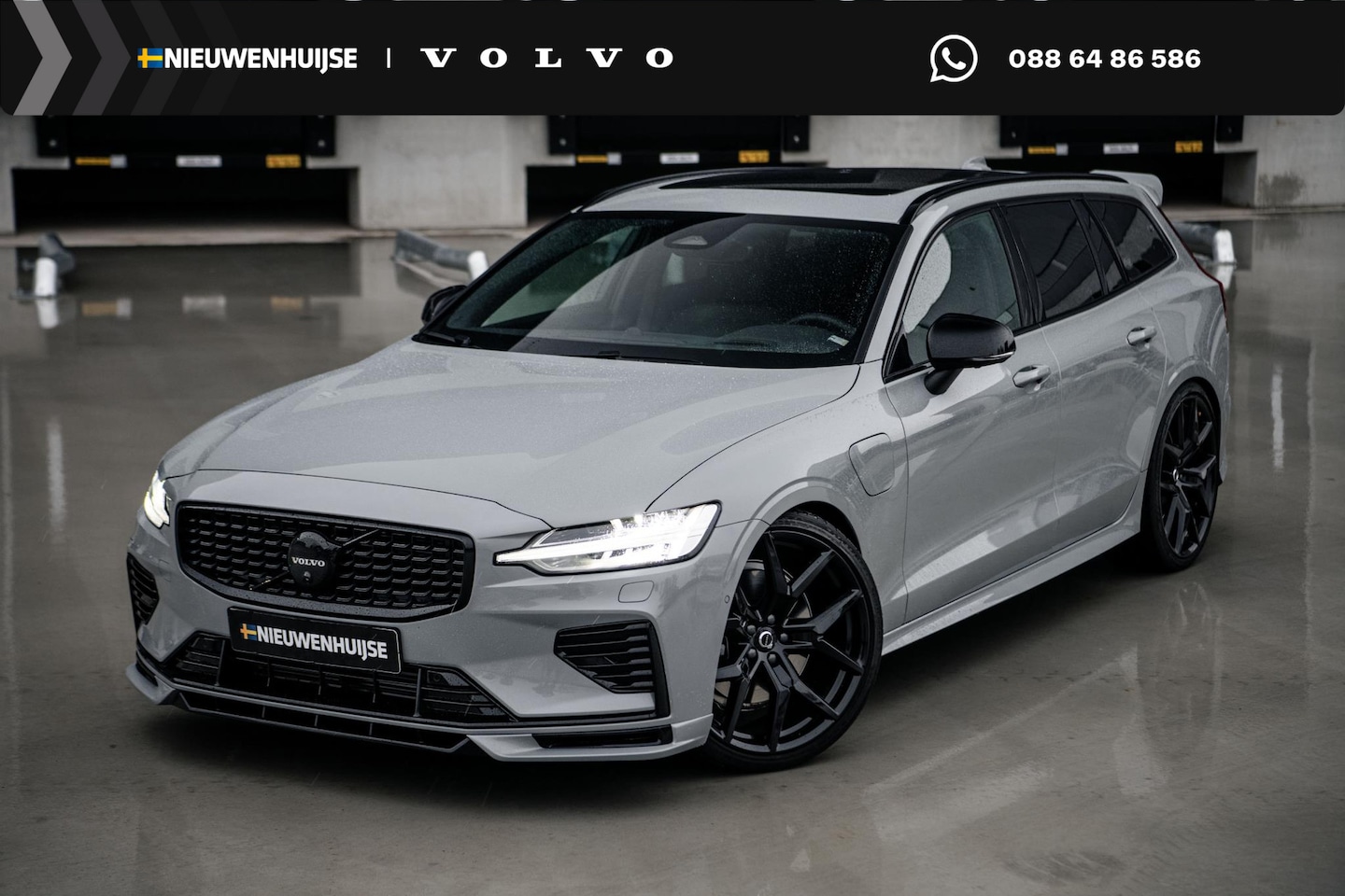 Volvo V60 - 2.0 T6 Plug-in hybrid AWD Ultra Dark | Heico sportpack voor en achter | Polestar velgen | - AutoWereld.nl