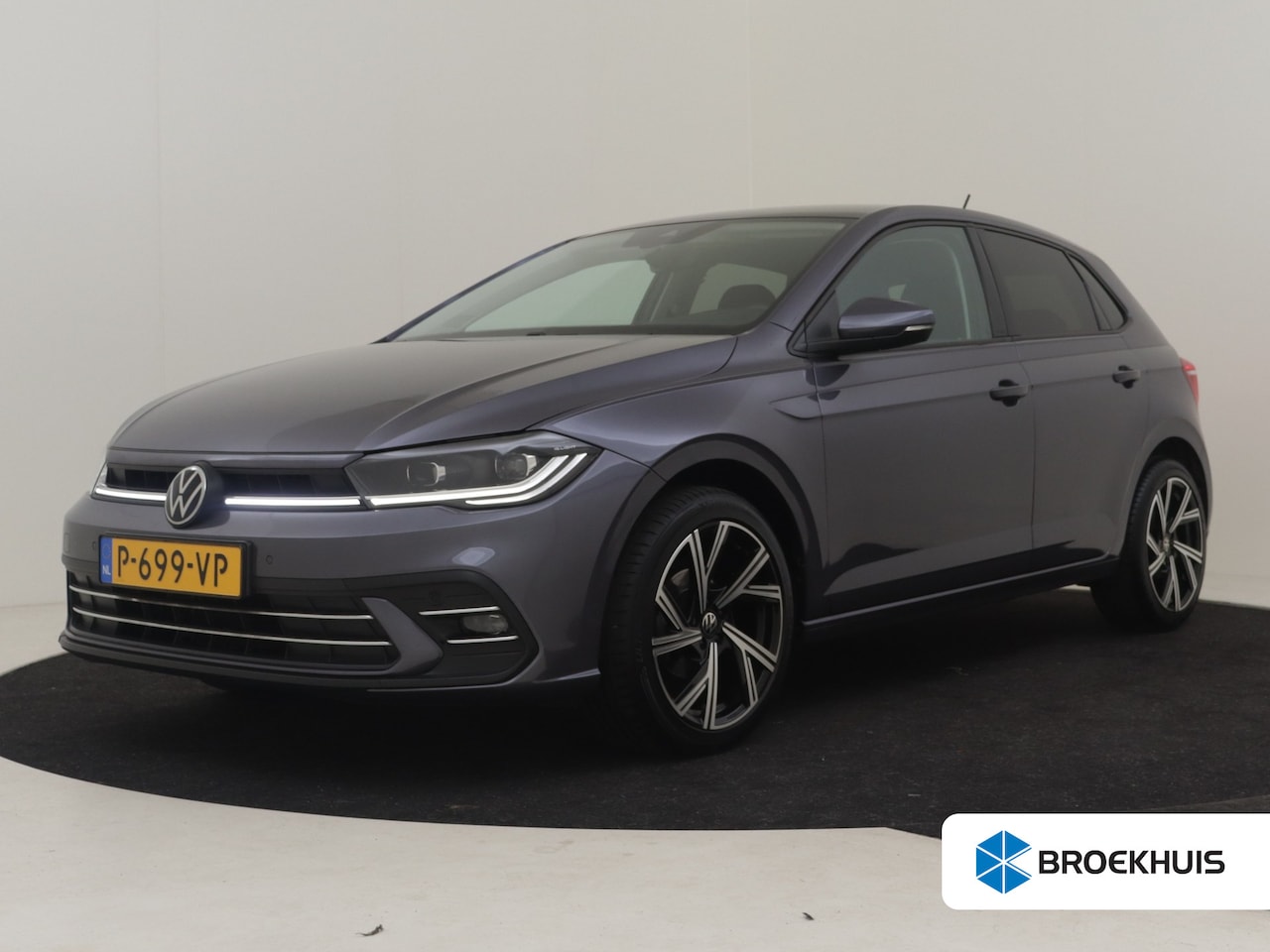 Volkswagen Polo - 1.0 TSI Style 95PK | Achteruitrijcamera | Navigatie | Keyless entry/start | Apple carplay - AutoWereld.nl