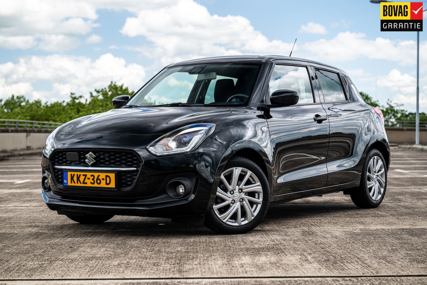 Suzuki Swift - 1.2 Select Smart Hybrid | Airco | Achteruitrijcamera | Adaptive Cruise Control |Stoelverwa - AutoWereld.nl