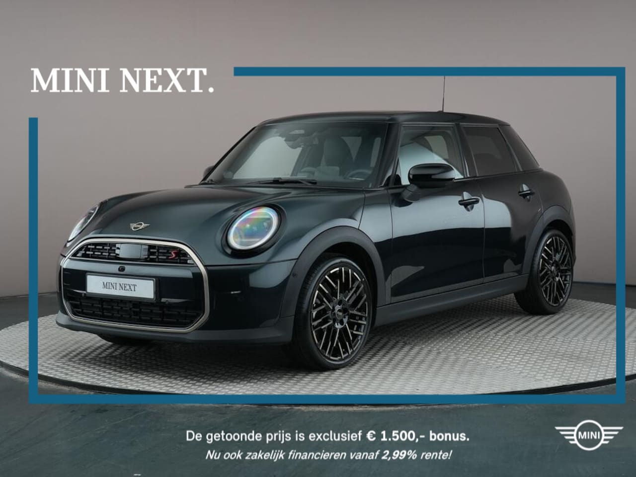 MINI 5-Deurs - Cooper S 2.0 Favoured L - AutoWereld.nl