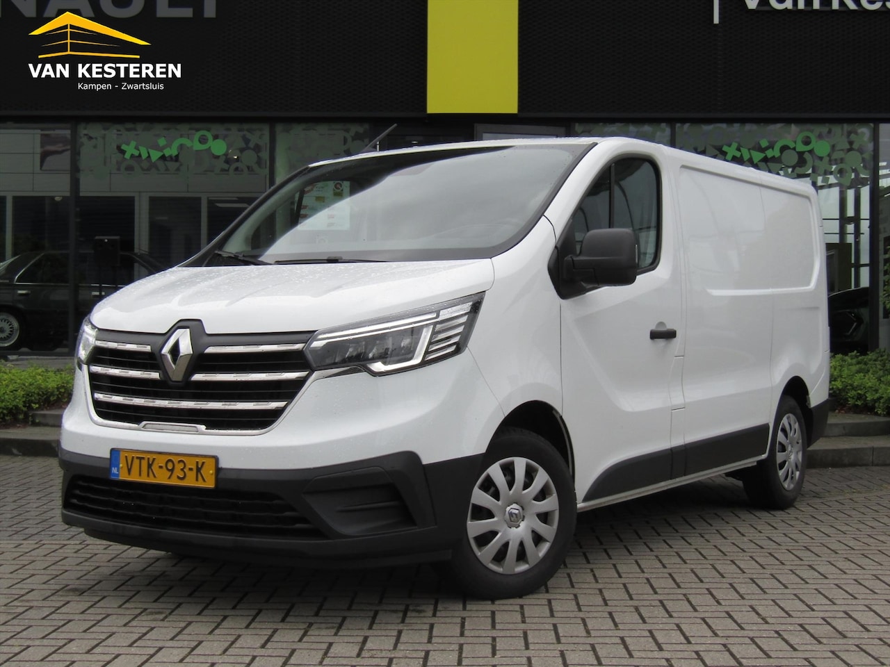 Renault Trafic - GB 2.0 Blue dCi 110pk L1H1 Comfort / Trekhaak / Parkeersensoren / Laadruimte voorzien van - AutoWereld.nl
