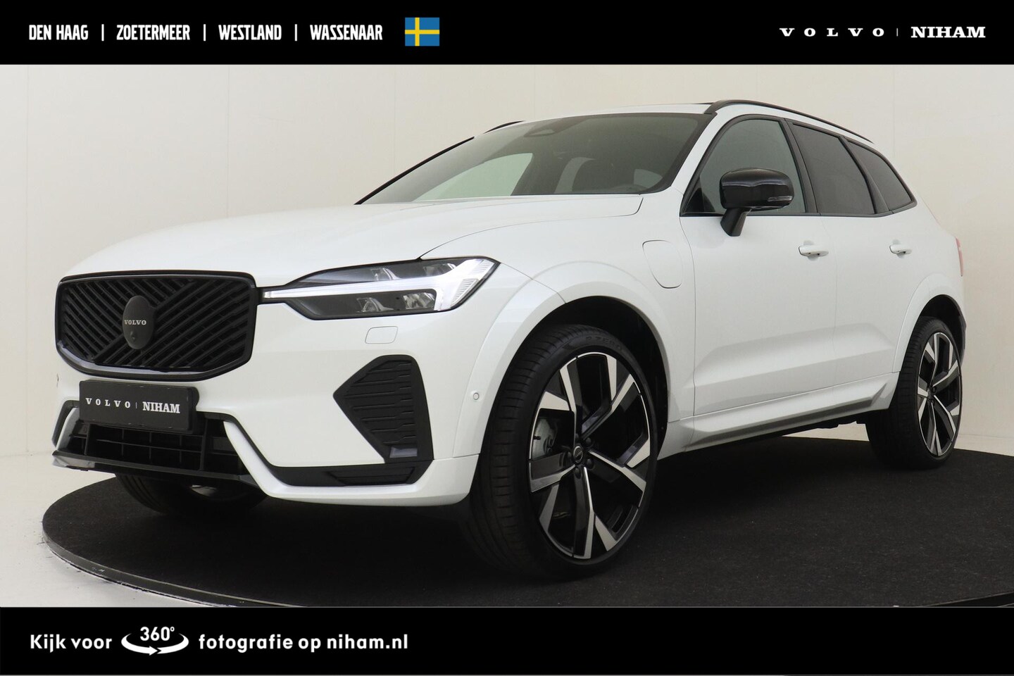 Volvo XC60 - II T6 PLUG-IN HYBRID AWD PLUS BLACK EDITION -PANO.DAK|HARMAN/KARDON|LUCHTVERING|HEAD-UP DI - AutoWereld.nl