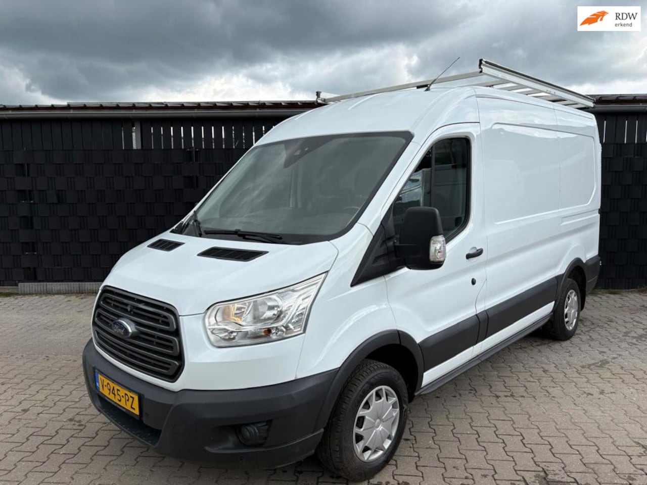Ford Transit - 290 2.0 TDCI L2H2 Trend Airco Cruisecontrole Euro 6 - AutoWereld.nl