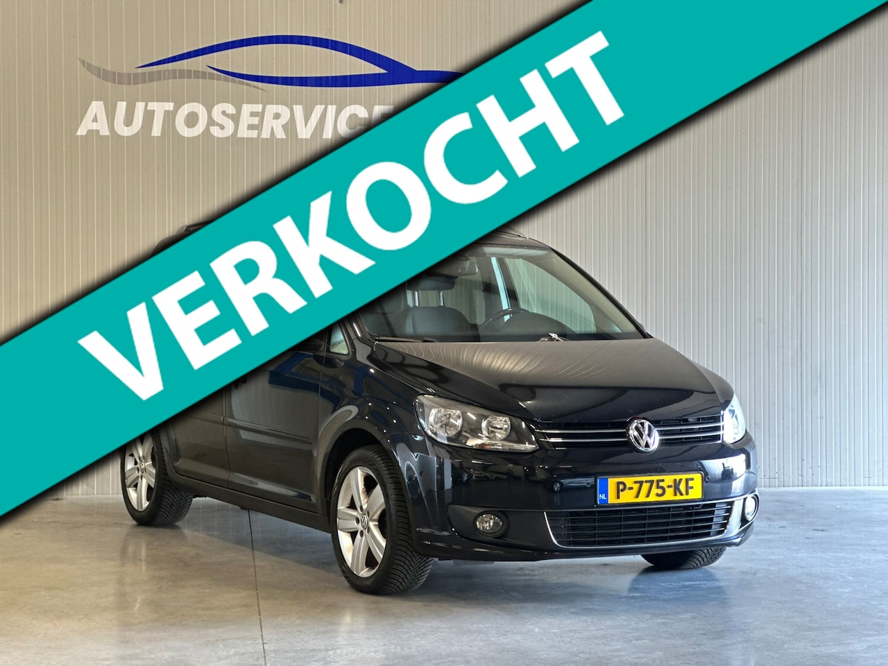 Volkswagen Touran - 1.4 TSI Comfortline 7peroons Zwart | Parkpilot | CarPlay - AutoWereld.nl
