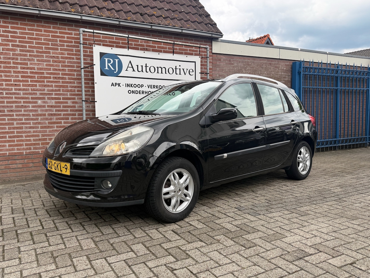 Renault Clio - 1.2 TCE Corporate Sp APK 2027/NAP - AutoWereld.nl