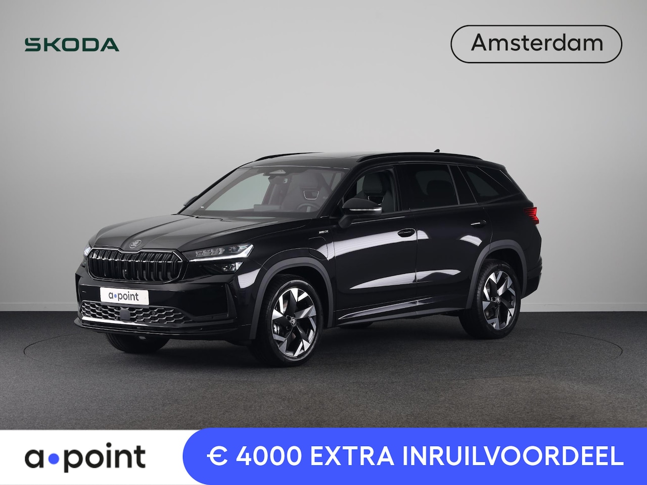 Skoda Kodiaq - 1.5 TSI PHEV Sportline Business 204pk | Panoramadak | Trekhaak | Light & View | Adaptief o - AutoWereld.nl