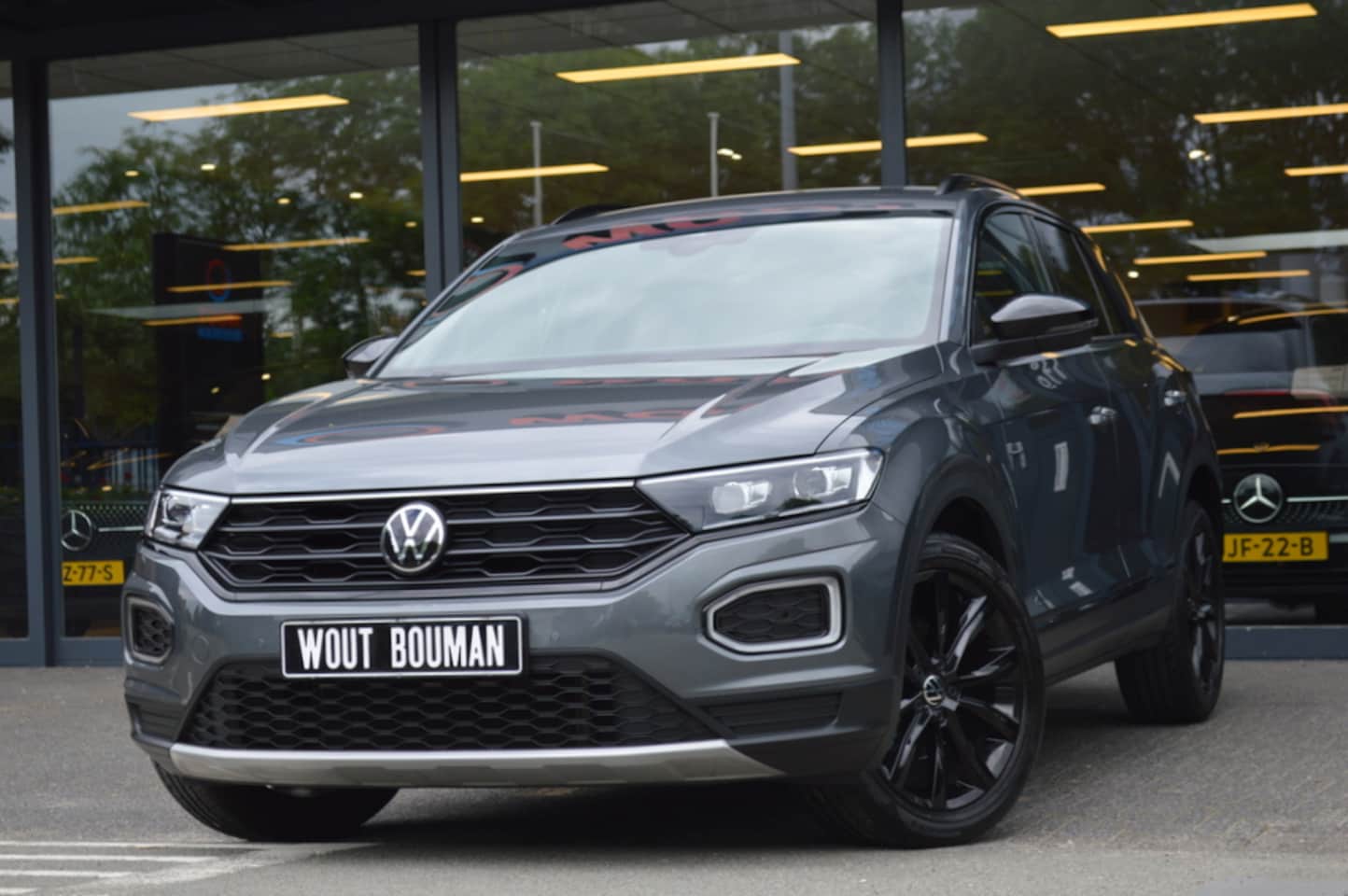 Volkswagen T-Roc - 1.5 TSI Sport DSG Led Virtual Acc Camera Pdc - AutoWereld.nl