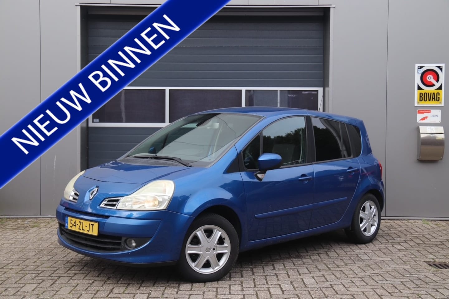 Renault Grand Modus - 1.2 TCE Dynamique 1.2 TCE Dynamique, Trekhaak, Cruise, Airco - AutoWereld.nl