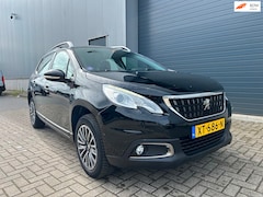 Peugeot 2008 - 1.2i PureTech Executive AIRCO NAVI PDC 2016