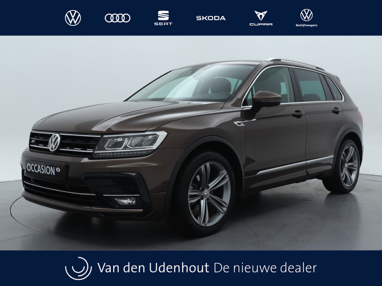 Volkswagen Tiguan - 1.4 TSI ACT 150pk DSG Highline R-Line Navigatie - AutoWereld.nl