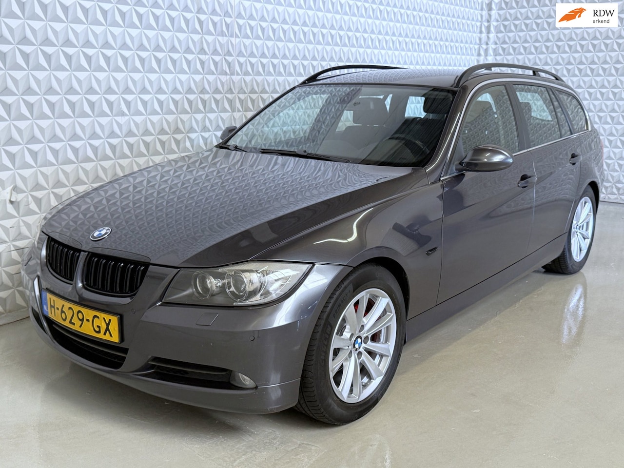BMW 3-serie Touring - 325i Executive AUTOMAAT (2006) - AutoWereld.nl