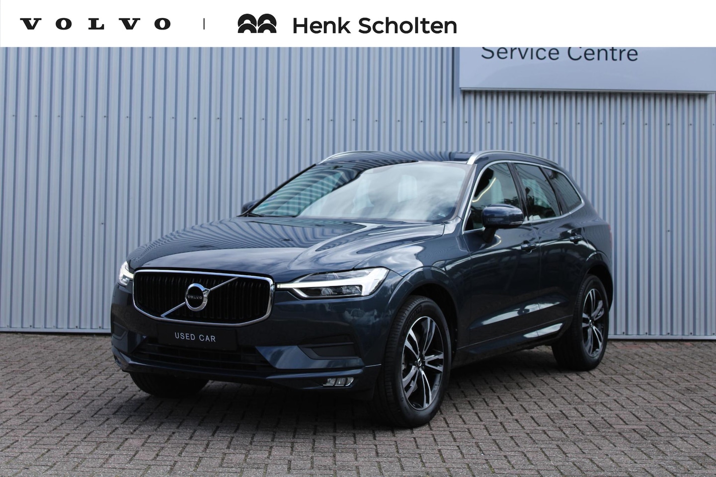 Volvo XC60 - B5 Momentum Pro | Stoelverwarming | Parkeerverwarming | Parkeercamera | Keyless Entree | C - AutoWereld.nl