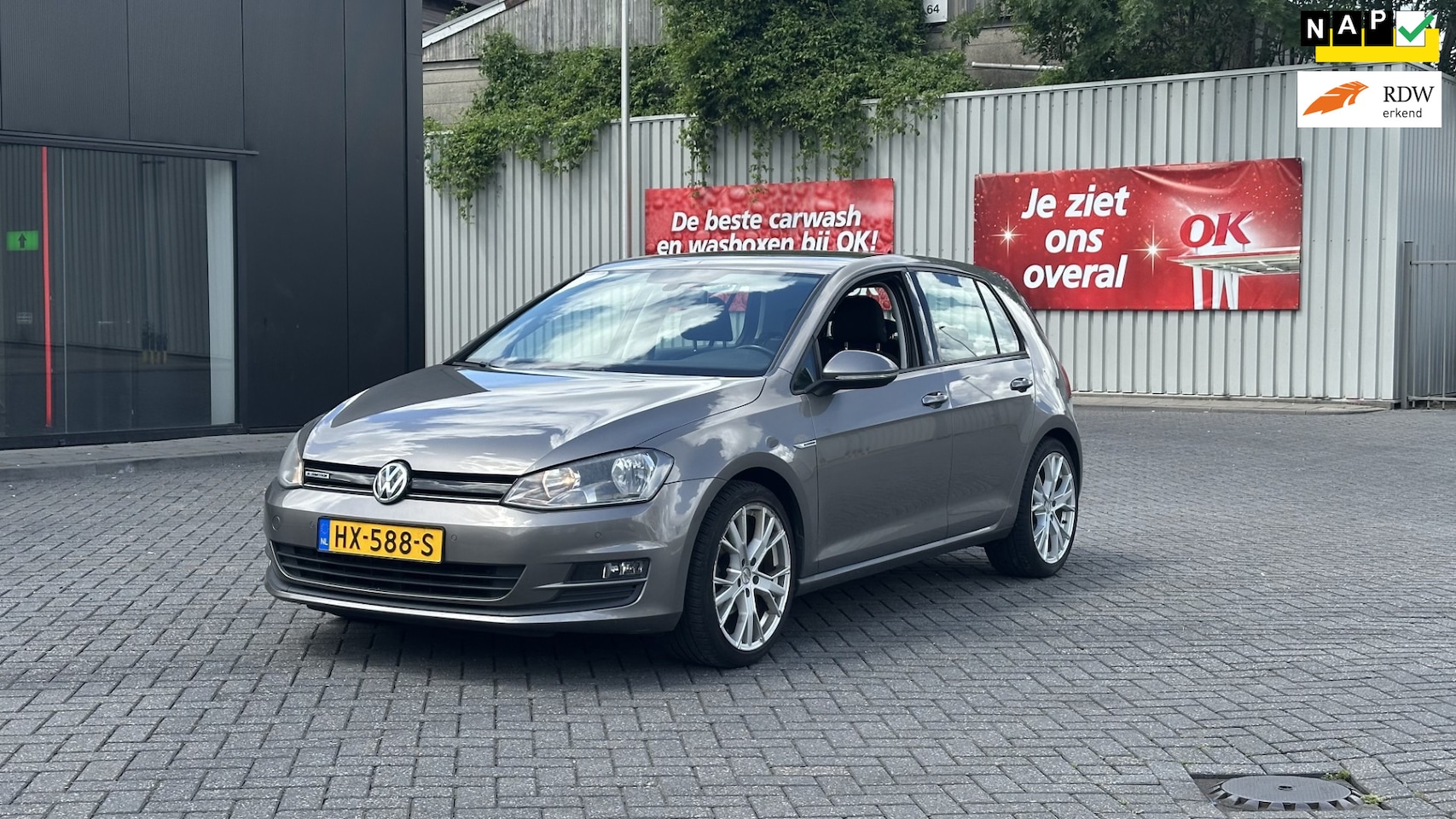 Volkswagen Golf - 1.0 TSI Business Edition Connected 1.0 TSI Business Edition Connected - AutoWereld.nl