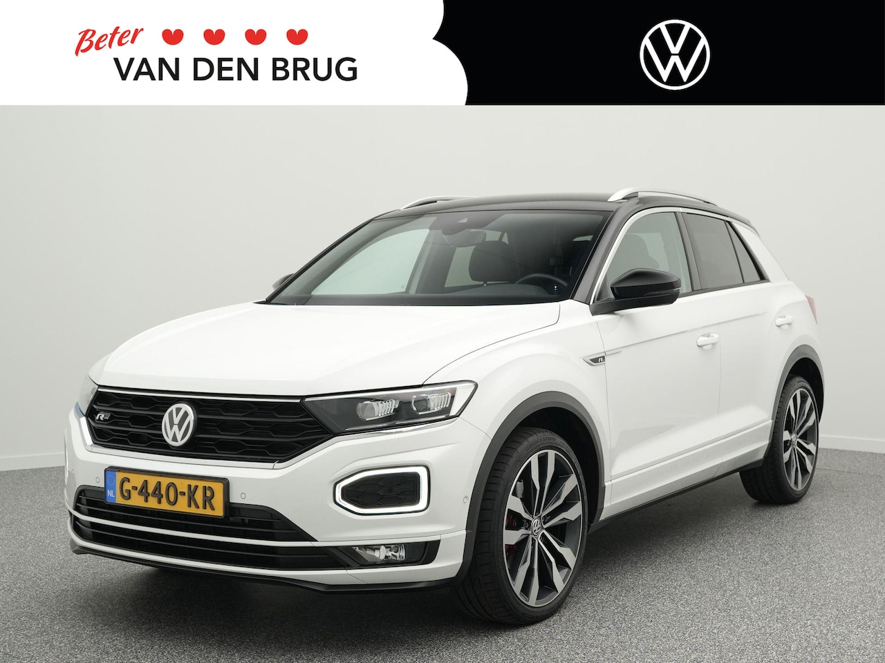 Volkswagen T-Roc - 1.5 TSI 150PK R-Line automaat | Trekhaak | Navigatie | Led Koplampen | Stoelverwarming | - AutoWereld.nl