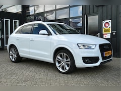 Audi Q3 - 2.0 TFSI Quattro S-Line Automaat | Cruise | Camera | 19'' | Sportstoelen | Trekhaak