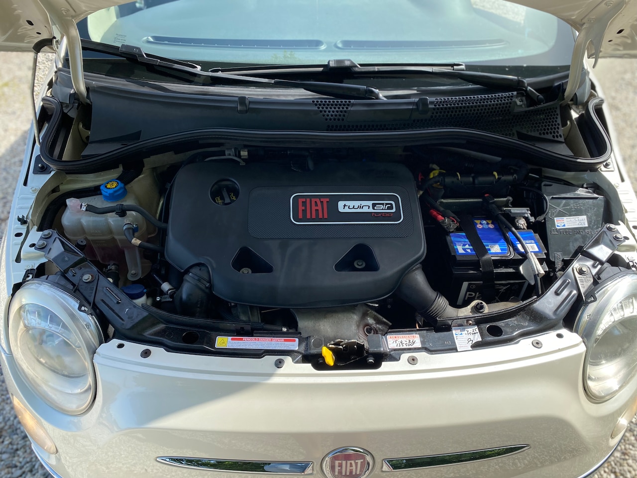 Fiat 500 C - 0.9 TwinAir Lounge SPECIALE KLEUR EN AUTO HEEFT NIEUWE KOPPELING