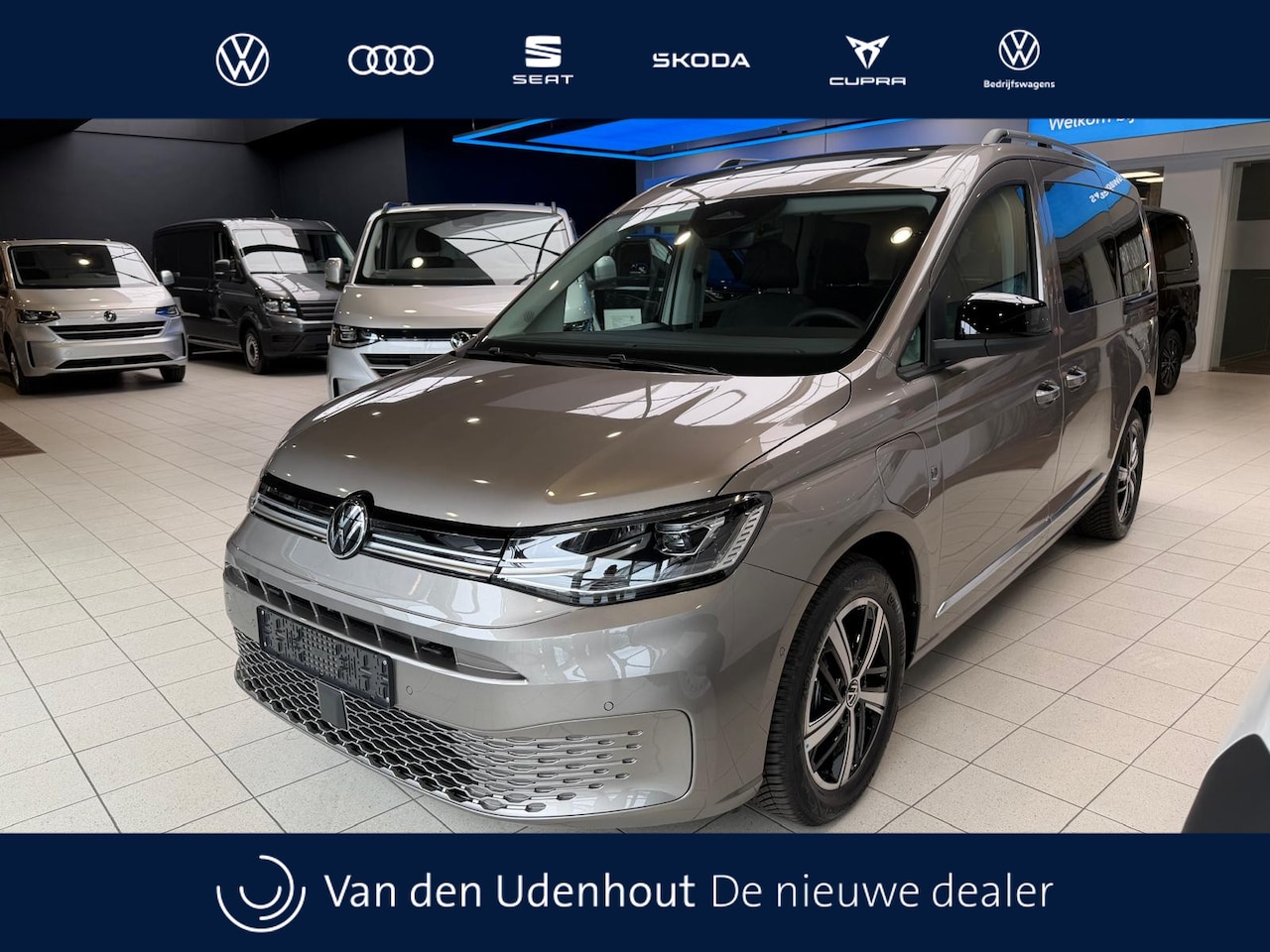 Volkswagen Caddy Maxi - Kombi L2H1 PHEV 1.5TSI eHybrid 115pk DSG Style - AutoWereld.nl
