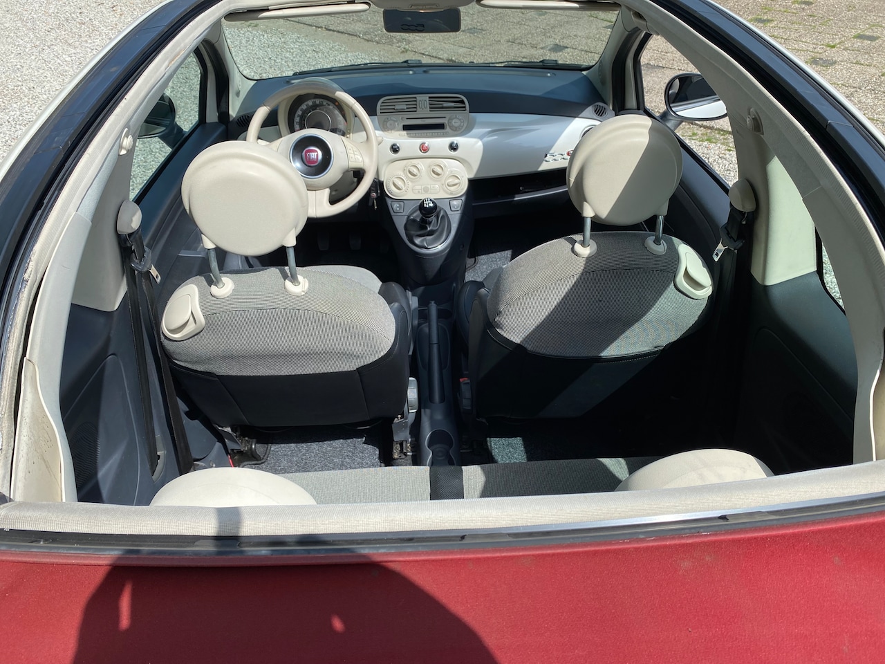 Fiat 500 C - 0.9 TwinAir Lounge SPECIALE KLEUR EN AUTO HEEFT NIEUWE KOPPELING
