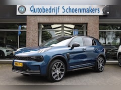Lynk & Co 01 - 1.5 MY23 BLACKLINE ZWARTE-HEMEL ROLHOES MY23 360-CAMERA PANO/SCHUIF INFINITY DAB NAVI CARP