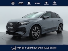 Audi Q4 e-tron - 45 quattro S Edition Competition | Panoramadak | Trekhaak | Camera |