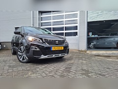 Peugeot 3008 - 1.2 PureTech Allure/Nav/Trekhaak/18 inch/Pdc/Camera/Enz